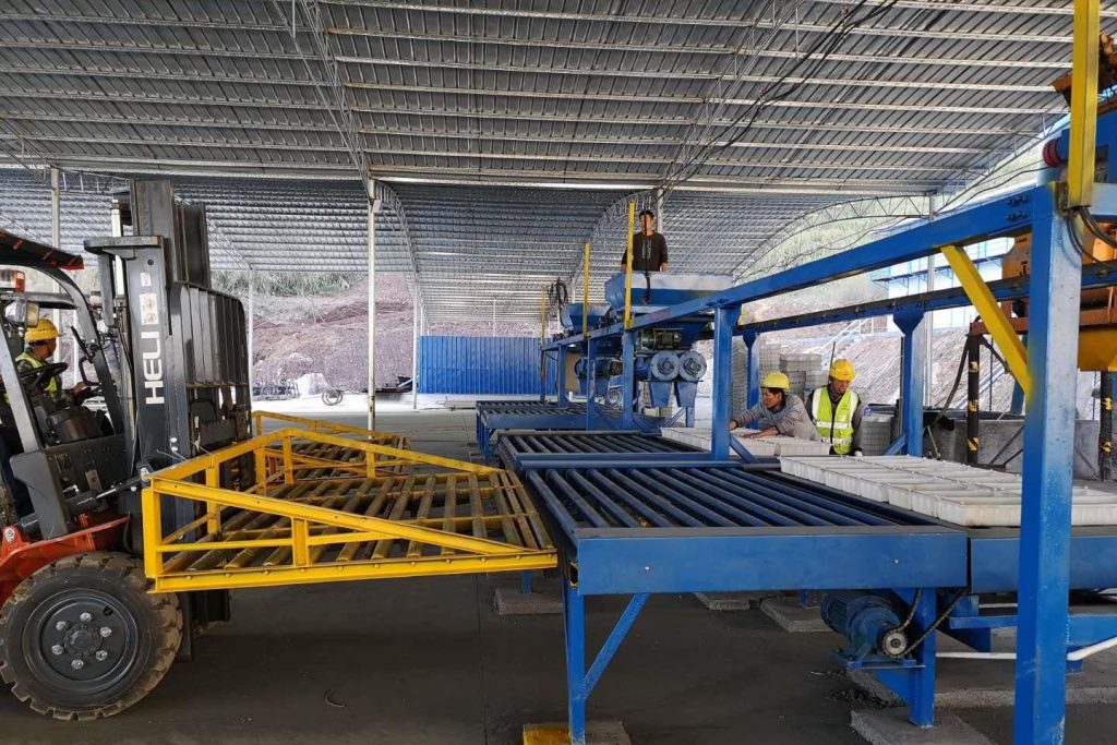 四振臺預制構件生產(chǎn)設備